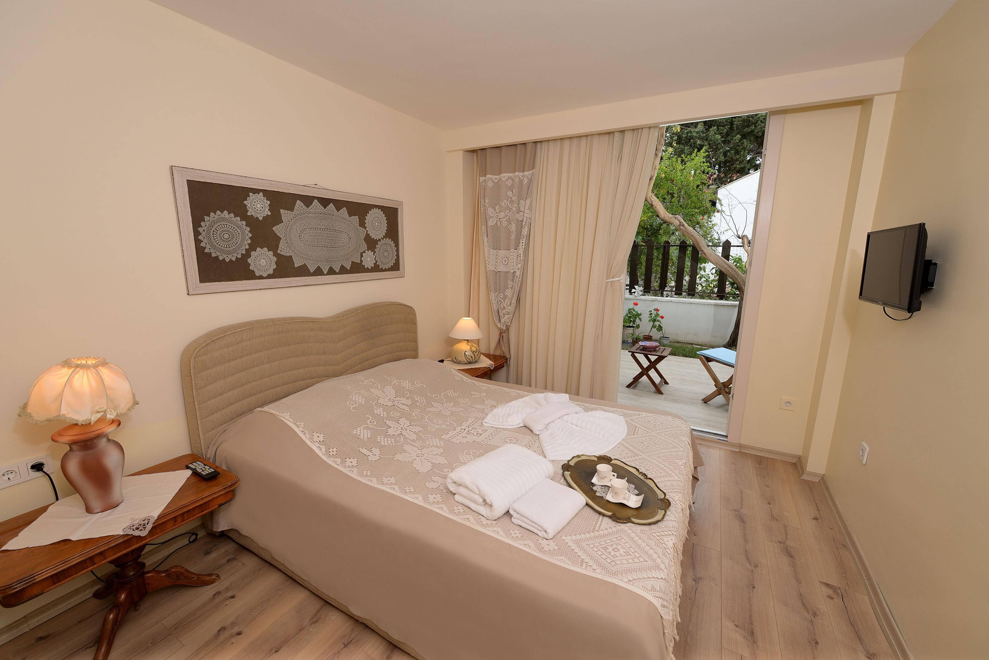 Destina Hotel Чесме Екстериор снимка