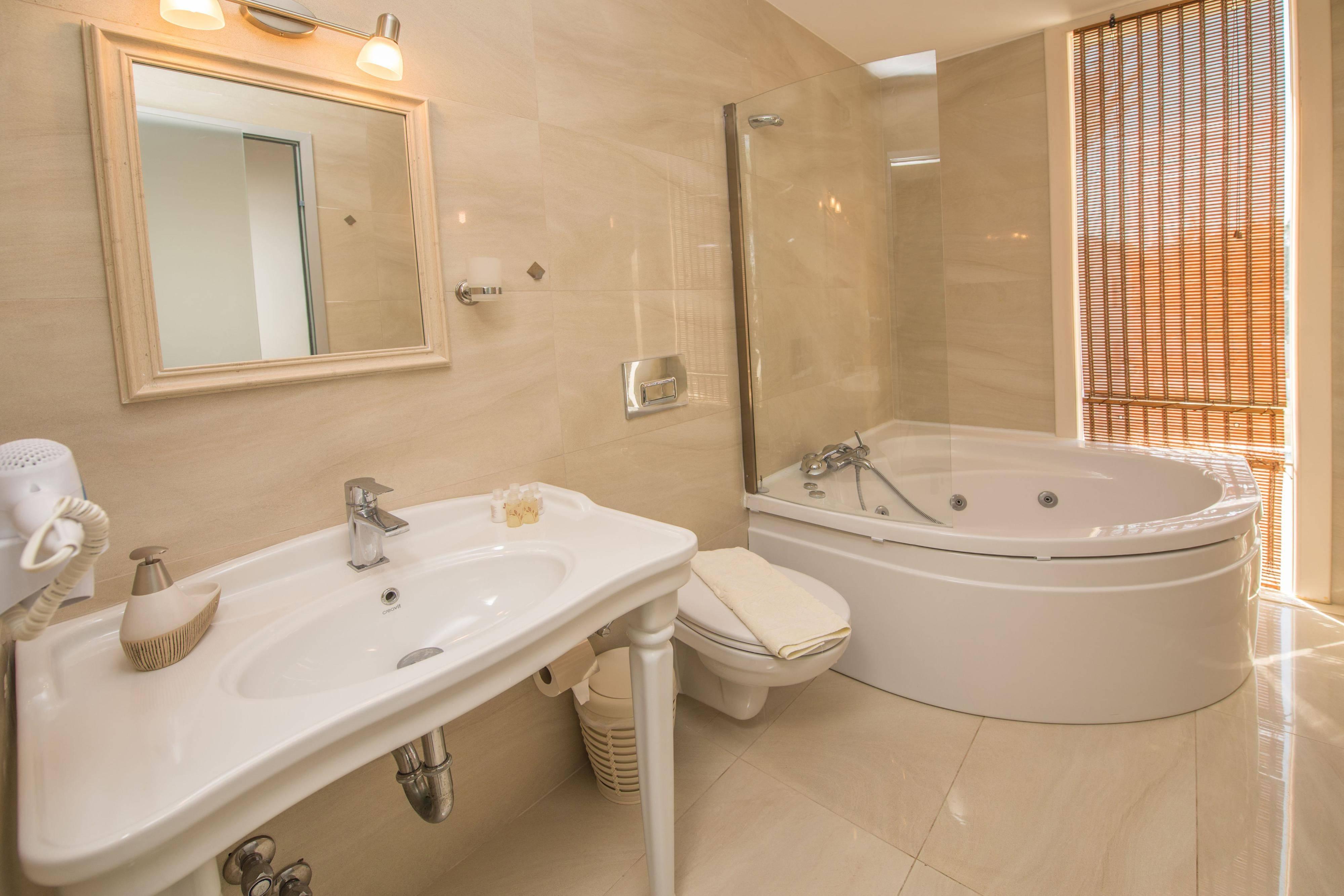 Destina Hotel Чесме Екстериор снимка